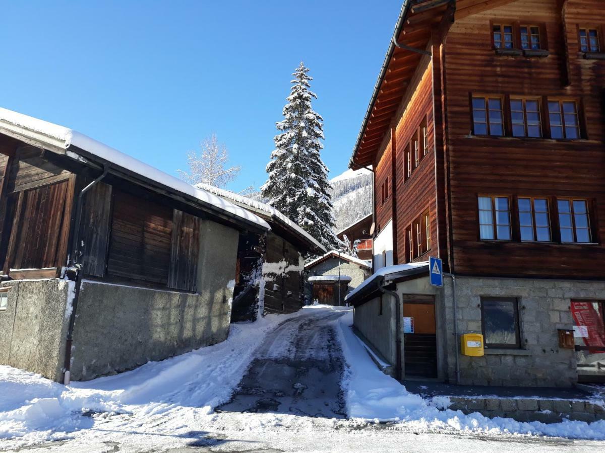 Haus Wiedersehn Goms Exterior foto